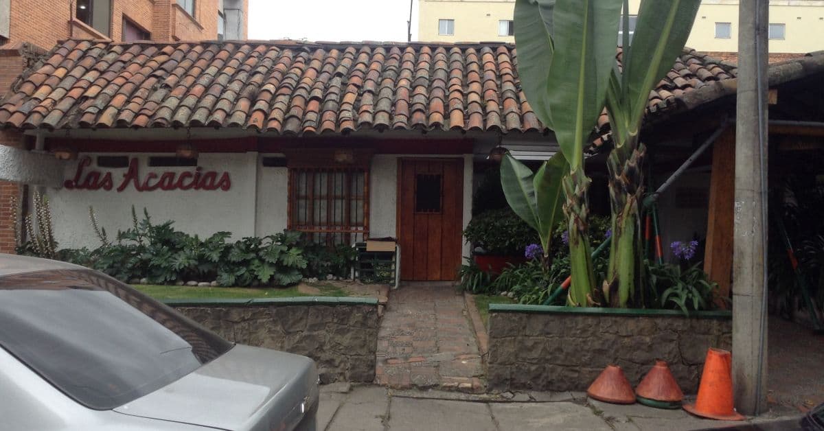 Las Acacias
